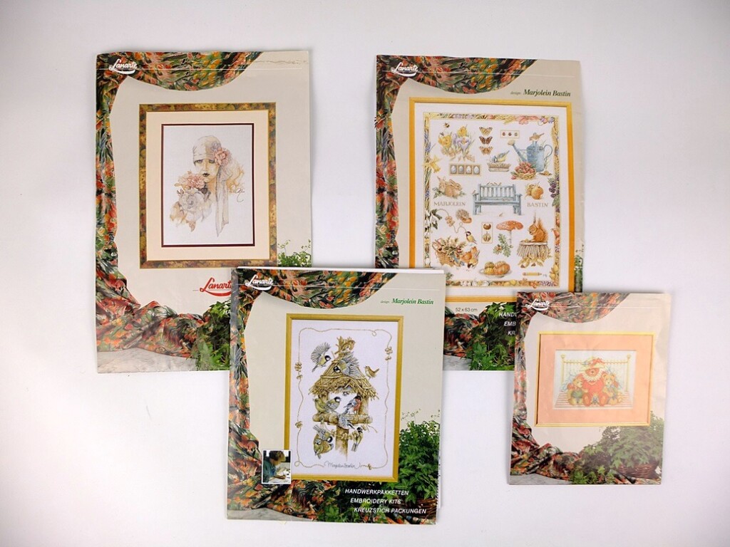 Vier borduurpatronen van Lanarte