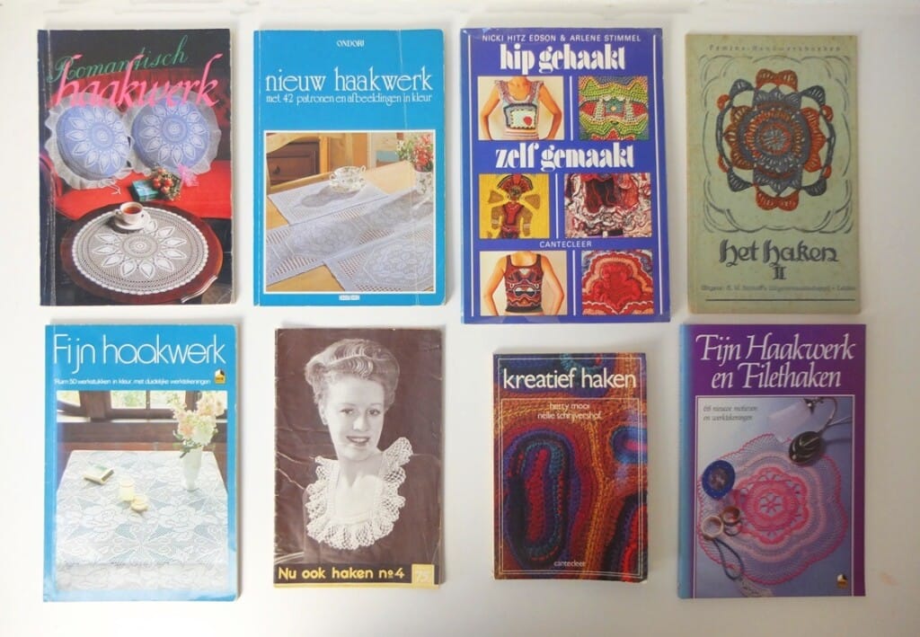 Acht boeken over haken