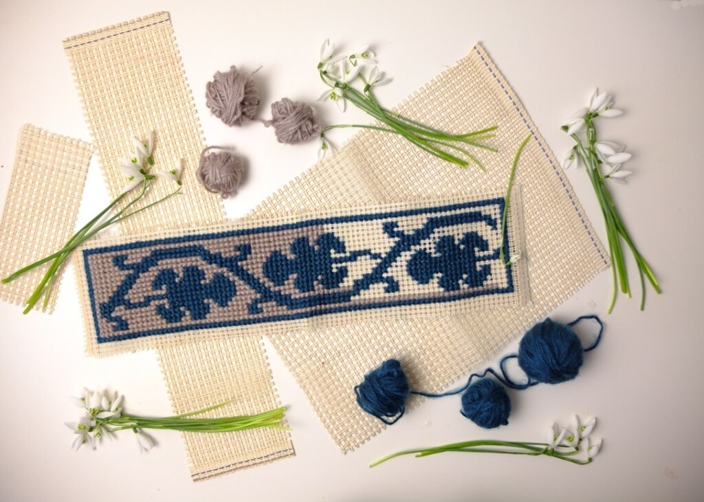 Borduren op stramien T w e