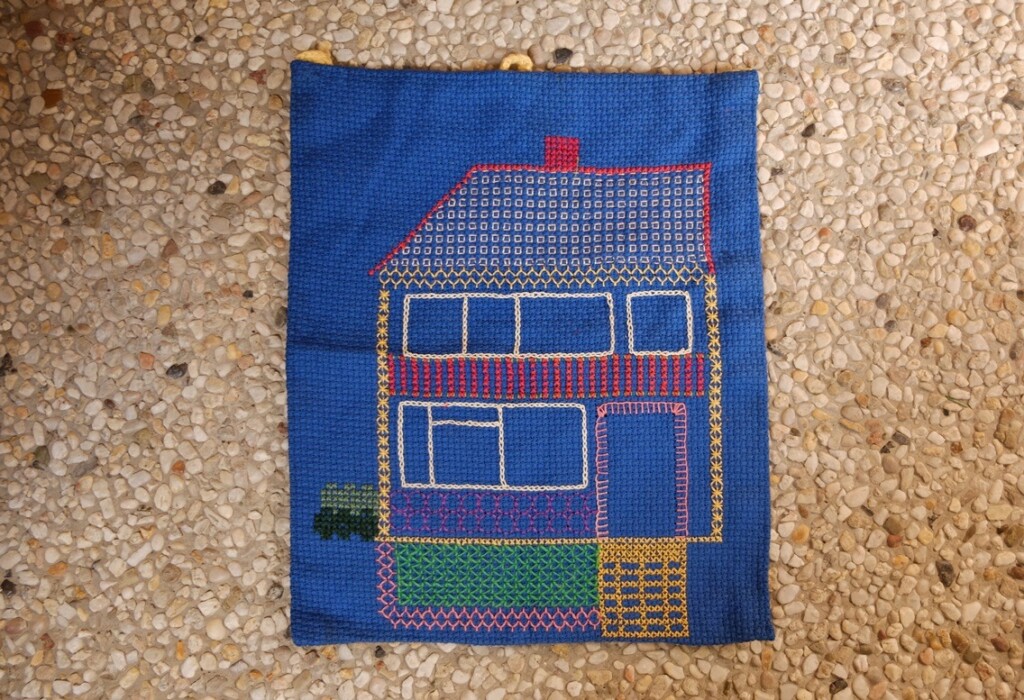 Blauw oefenlapje uit zeventiger jaren