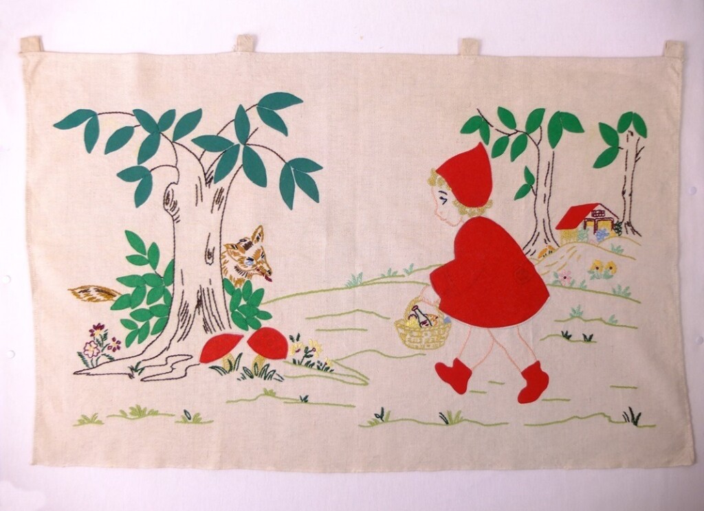 Wandkleed Roodkapje en de wolf