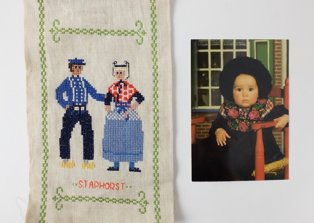 Schellekoord met klederdracht Staphorst