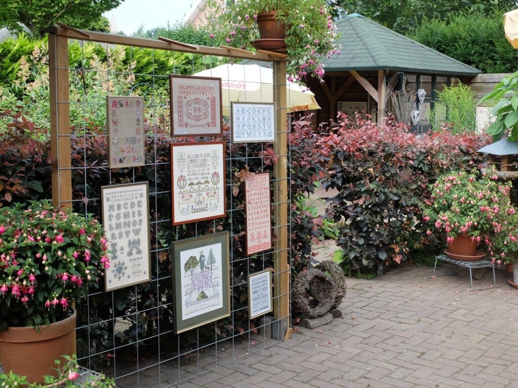 Borduurwerken in tuin Boerenwente