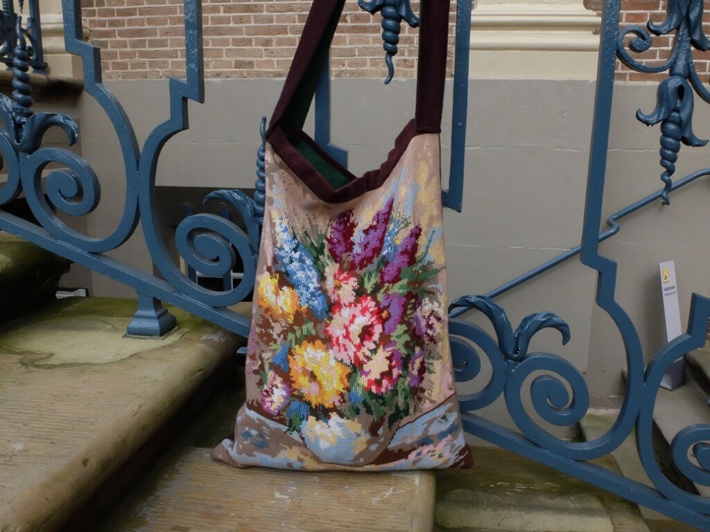 Tapisserietas op trappen paleis het Loo