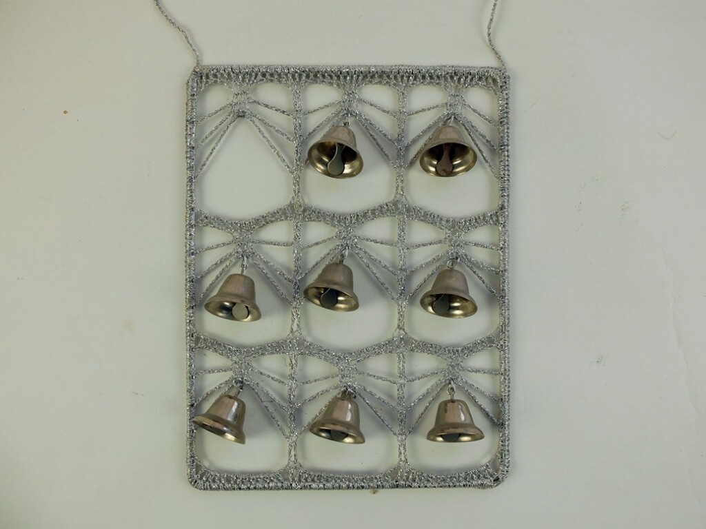 Kerstklokjes zilver gehaakt