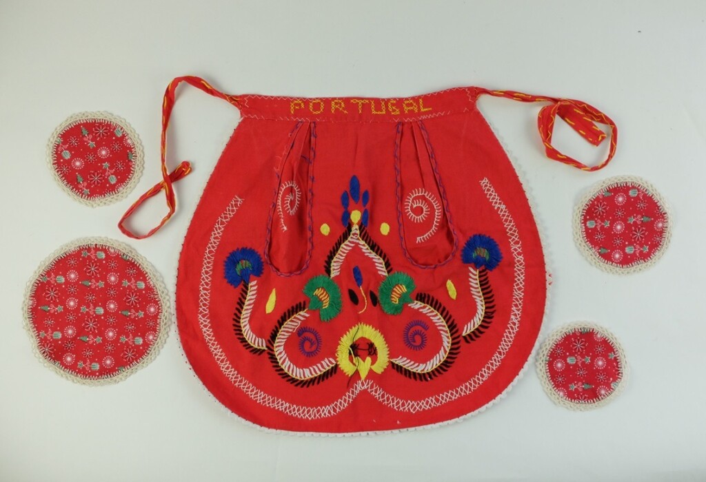 Rood schortje Portugal