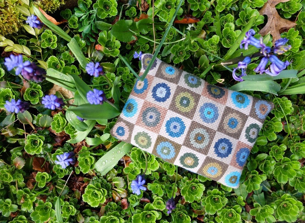 Geborduurd kussentje