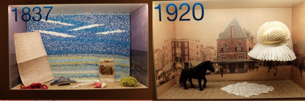 Vitrines uit tentoonstelling Breien 